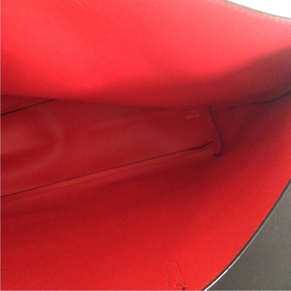 VICTORIAS SECRET ROSES LIMITED EDITION TOTE NWT - Picture 3 of 3